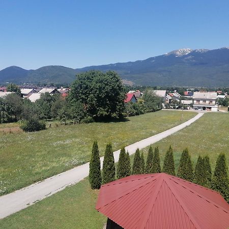 Hotel Jelena à Korenica Extérieur photo