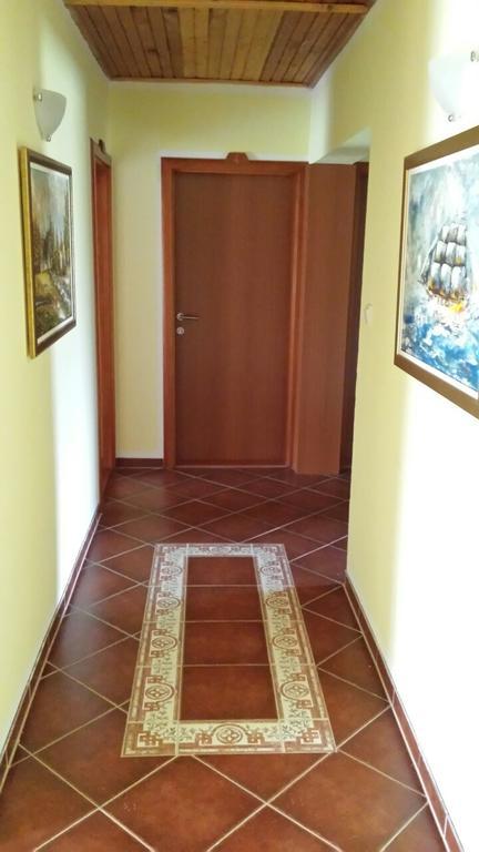 Hotel Jelena à Korenica Extérieur photo