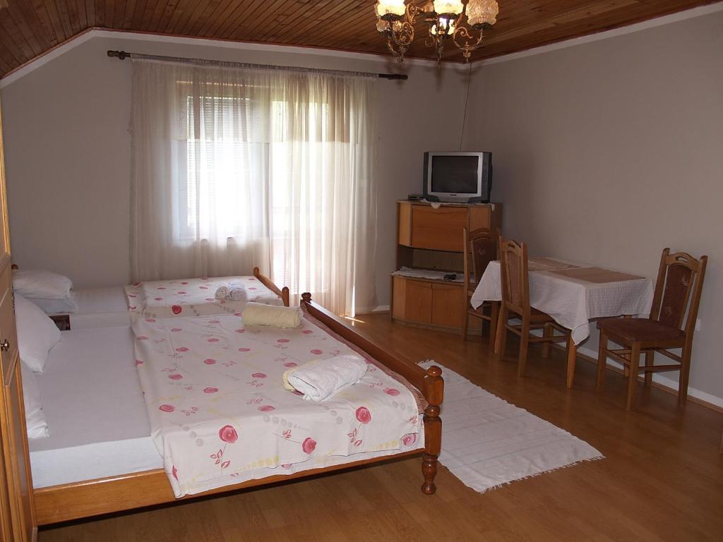 Hotel Jelena à Korenica Chambre photo